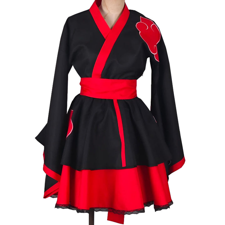 Kimono noir et rouge avec motifs de nuages rouges. Costume de style japonais, parfait pour les événements cosplay ou comme vêtement de détente élégant. Découvrez notre collection de kimonos uniques!