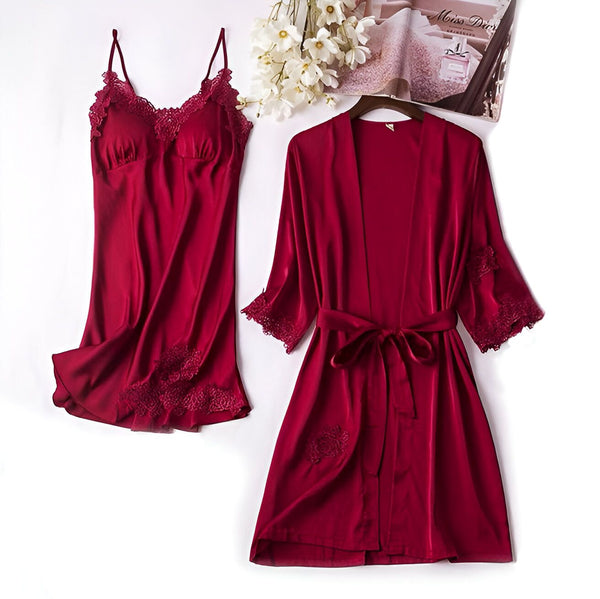 Ensemble kimono rouge pour femmes : nuisette en satin avec dentelle et peignoir assorti. Idéal pour la détente et la nuit. Achetez votre kimono chez nous !