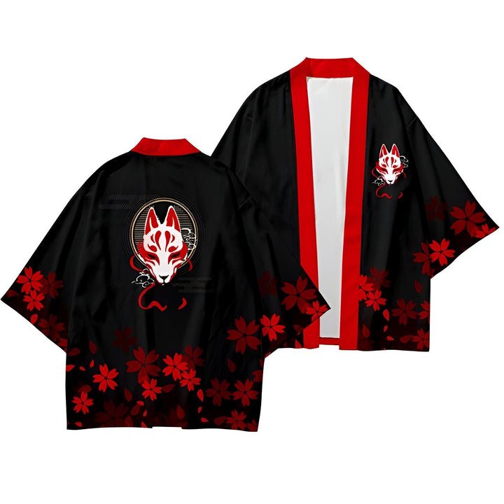 Kimono noir avec motifs rouges de fleurs et de masque de renard. Vêtement japonais traditionnel revisité avec style. Parfait pour un look unique et tendance.