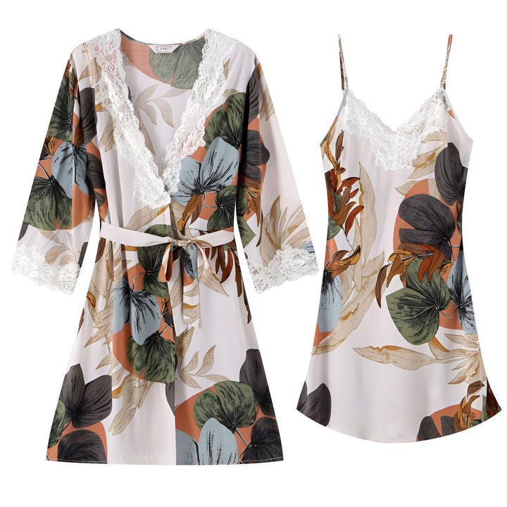 Kimono pour femme, ensemble nuisette et peignoir à motifs floraux et bordures en dentelle, idéal pour se détendre avec style.