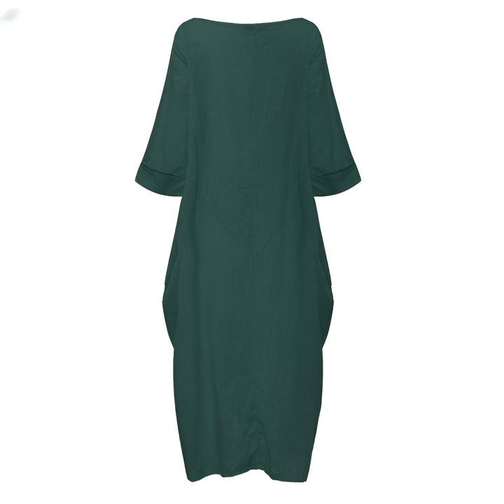Vue arrière d'un kimono vert ample. Kimonos de haute qualité à vendre.