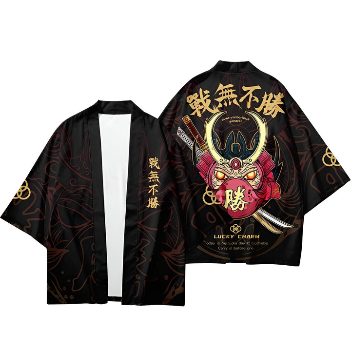 Kimono noir avec motifs samouraï rouge et or. Vêtement japonais traditionnel à manches larges. Idéal pour un style unique et tendance. Découvrez notre collection de kimonos.
