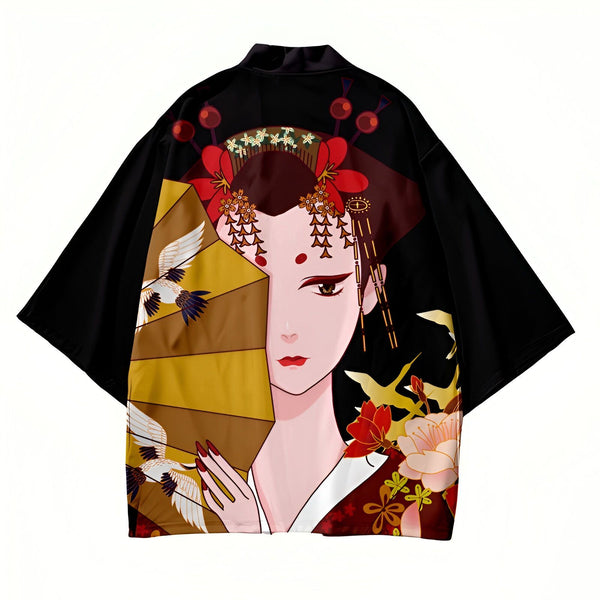 Kimono noir avec imprimé de geisha tenant un éventail orné de grues. Vêtement de style japonais idéal pour un look unique et tendance. Découvrez notre collection de kimonos.