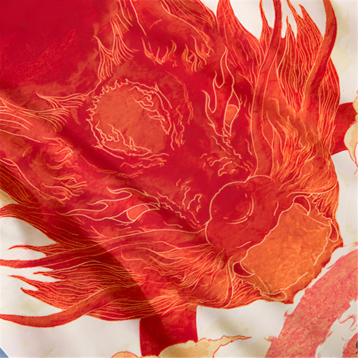 Motif de dragon rouge vibrant sur tissu de kimono. Détail artistique et audacieux. Découvrez nos kimonos uniques.