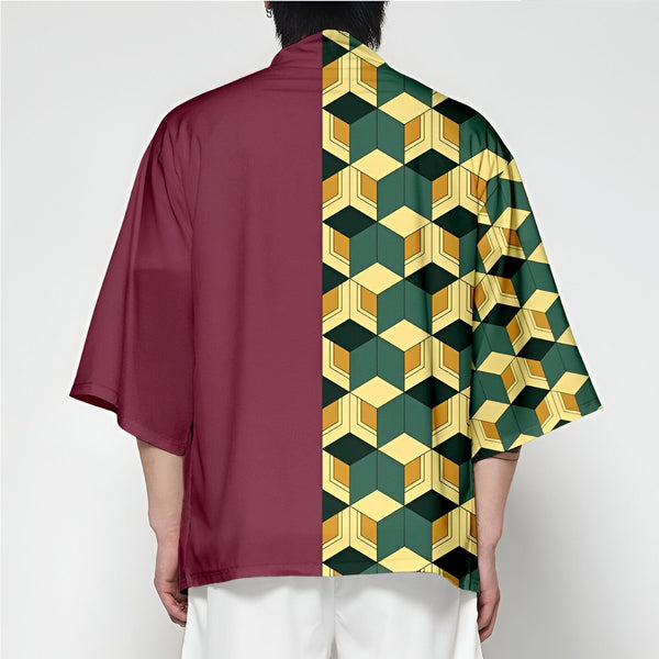 Kimono bicolore avec motif géométrique, style japonais. Vêtement traditionnel moderne en vente.